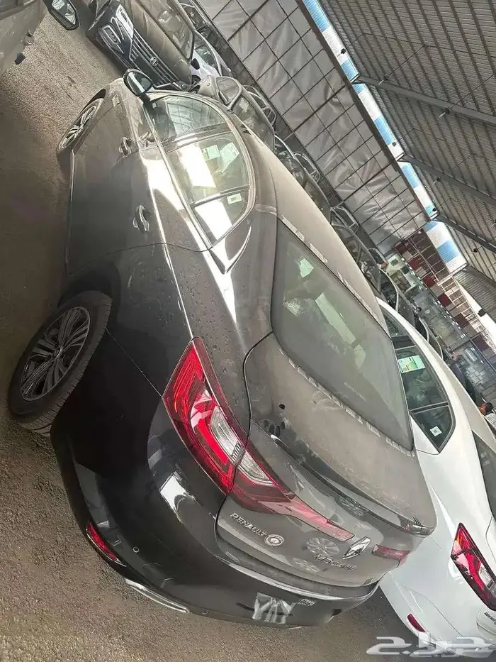 رينو ميجان سمارت موديل  2024 3