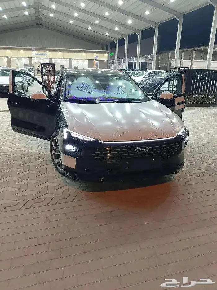 فورد تورس ترند 2026 4