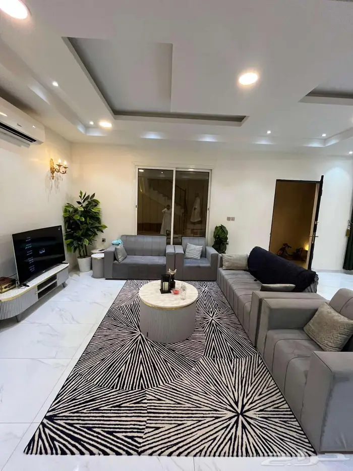 للتأجير السنوي  فيلا مميزة بحي البساتين ( شرق بريدة ) 15