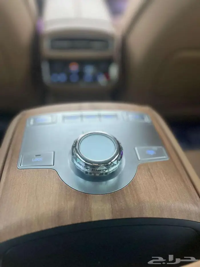 جنسس رويال 2025 G80 ( بحالة الوكالة ) 15