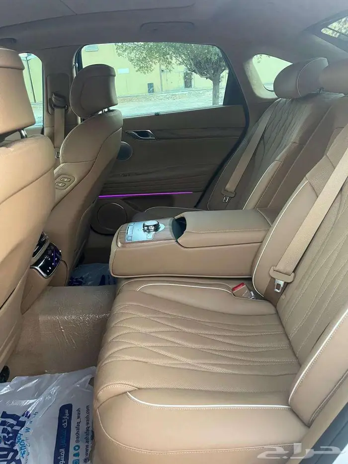جنسس رويال 2025 G80 ( بحالة الوكالة ) 28