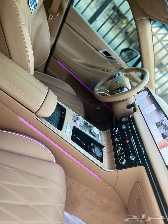 جنسس رويال 2025 G80 ( بحالة الوكالة ) 30
