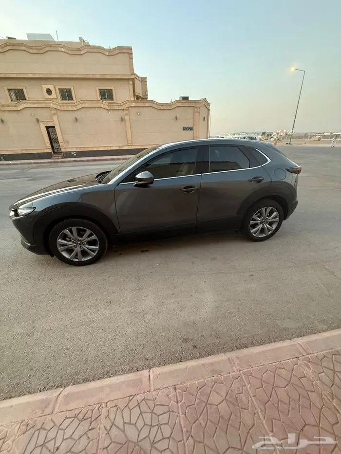 للبيع مازدا cx 30 7