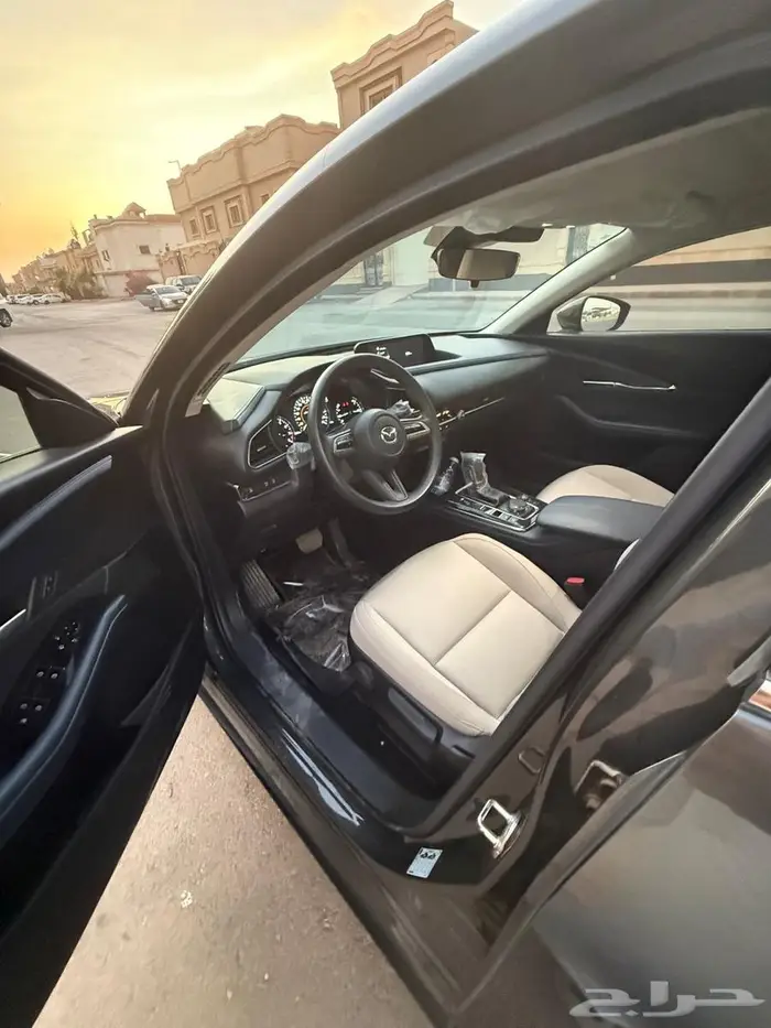 للبيع مازدا cx 30 6