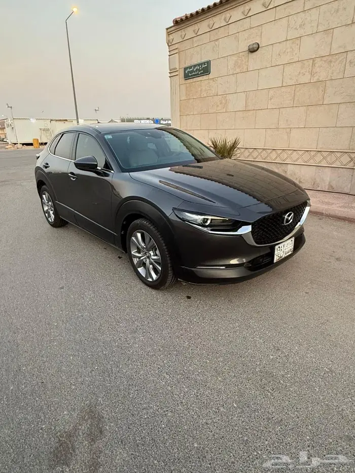 للبيع مازدا cx 30 2