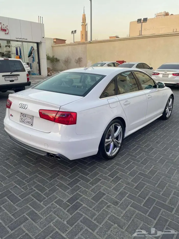 اودي S6 2013 2
