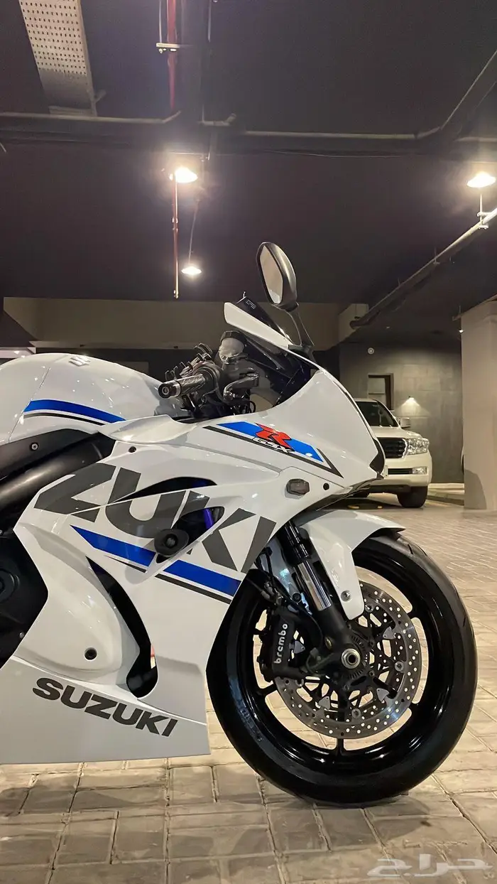 ريس للإيجار سوزوكي 1000RR 2021 1