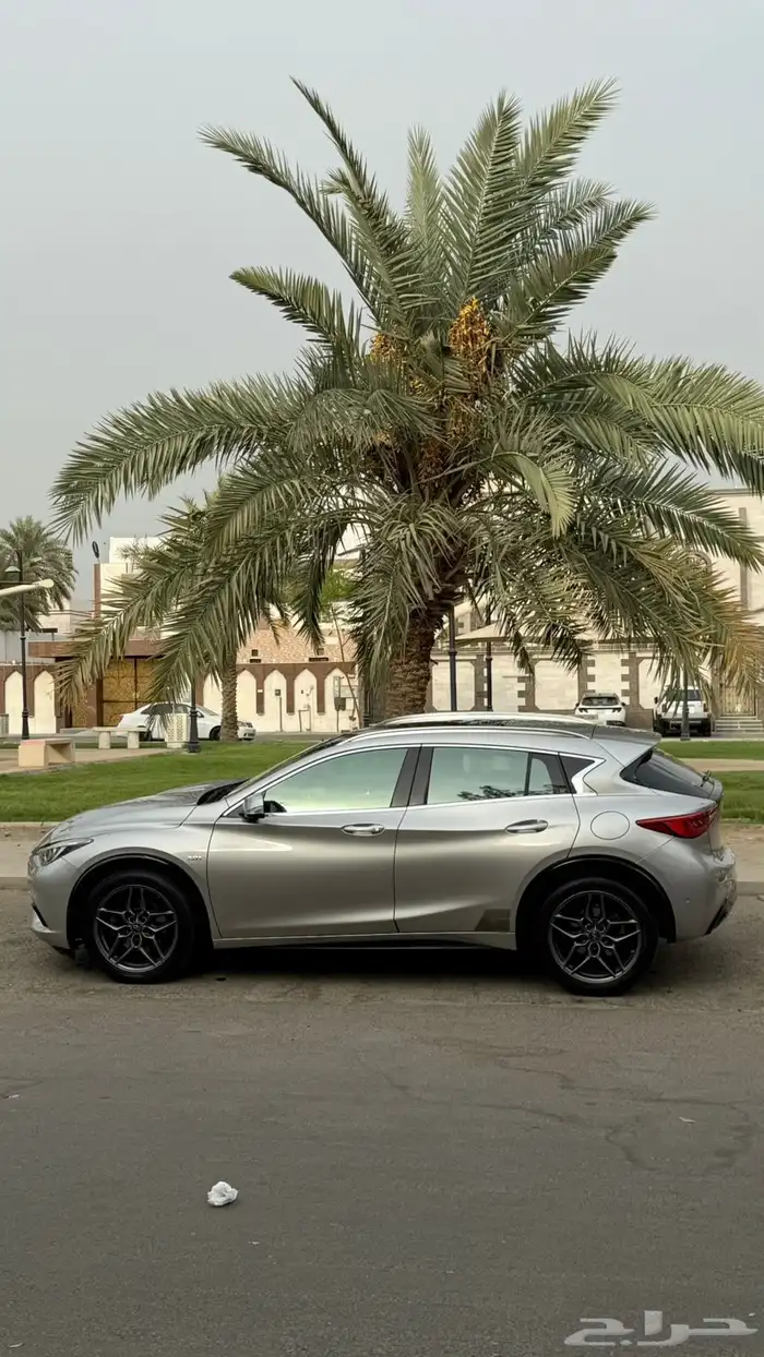 انفنتي Q30 موديل 2017 فل كامل 4