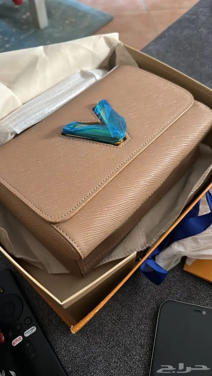 حقيبة نسائية جديدة 2