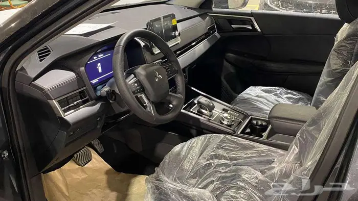 عرض خااص ميتسوبيشي اوتلاندر نص فل موديل 2025 6