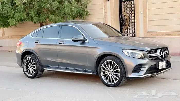 مرسيدس GLC250 AMG كوبيه نظيف جدا 9