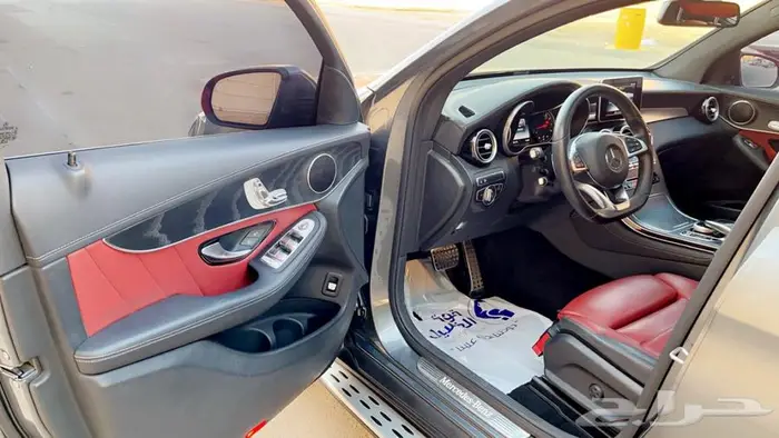 مرسيدس GLC250 AMG كوبيه نظيف جدا 12