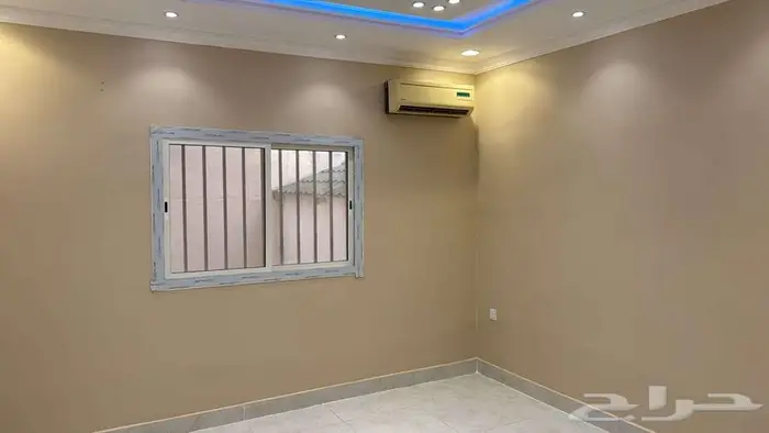 دور ارضي للايجار مدخل مستقل 5