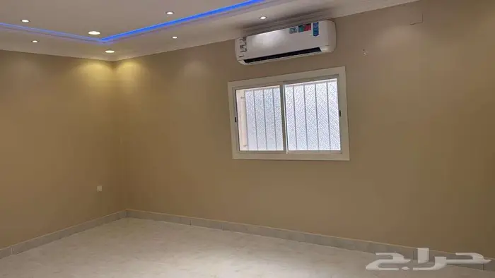 دور ارضي للايجار مدخل مستقل 2