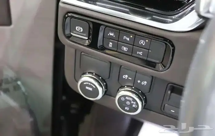 GMC يوكون اليفيشن شاص طويل 2025 15