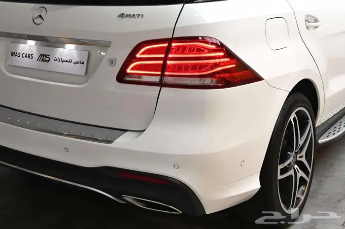 مرسيدس GLE400 2018 سعودي 7