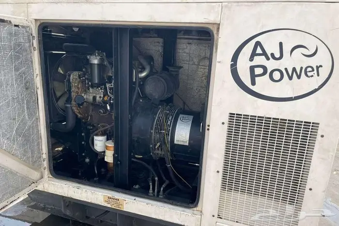 مولد كومنز 45 كيلو للايجار الشهري 2