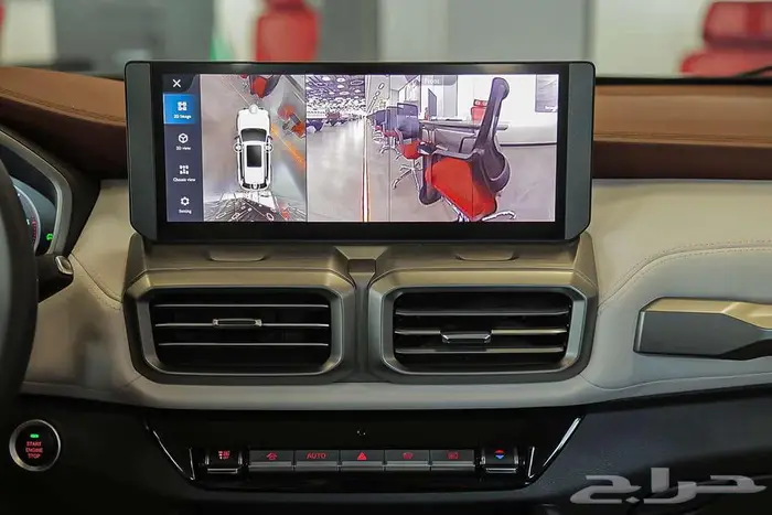 D90 Executive Luxury 2024   حضور يبهر 14