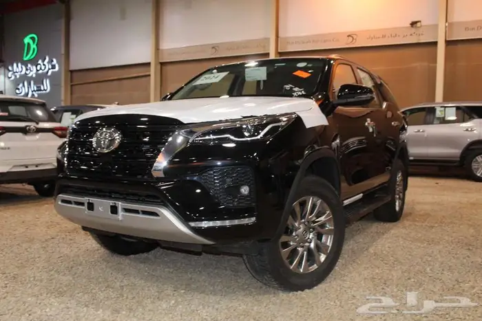 تويوتا فوتشنر 2.8 VX2 ديزل اتوماتيك دبل 2024 1
