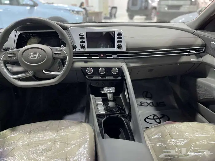 هيونداي النترا ستاندر 2025 2