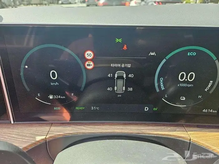 هيونداي سانتافي (MX5) Prestige Plus 2025 - وارد كوريا 6