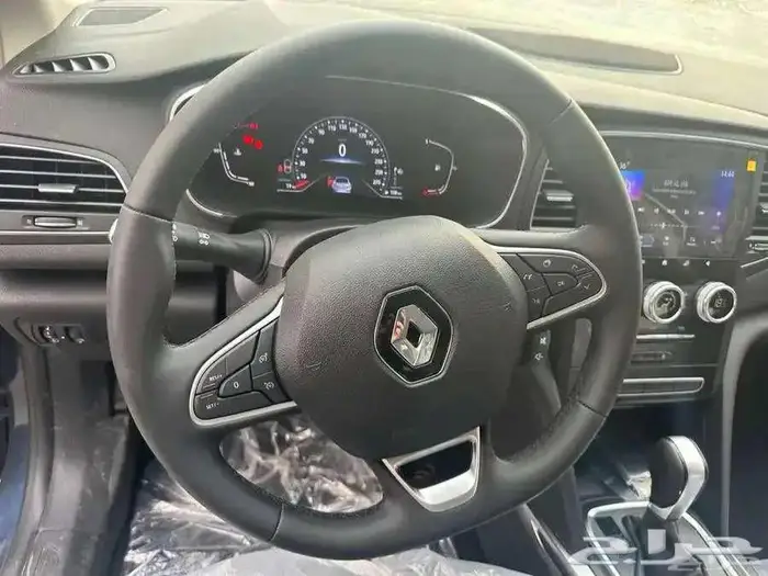 رينو ميجان سمارت موديل  2024 5