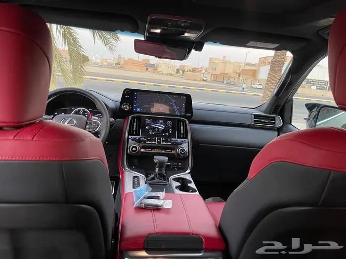 لكزس LX600 اف سبورت بريمي 10