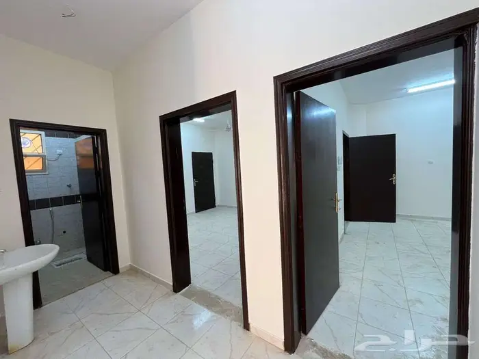 دور ارضي للايجار 2