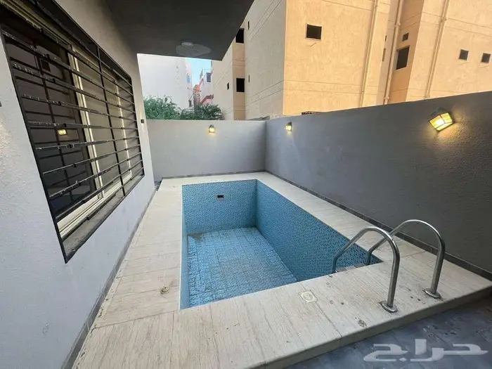 فيلا للبيع في ولي العهد2 3