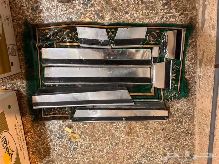 للبيع قطع كابرس 79 12