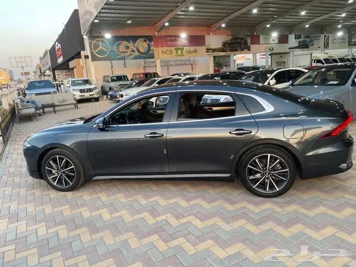 هيونداي 2020 أزيرا 3