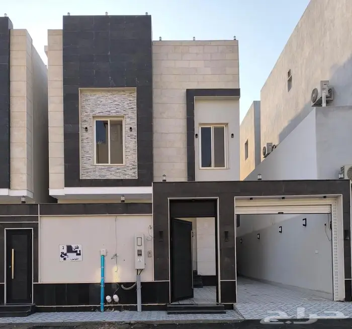 فيلا فاخرة للبيع بحى السعيد 0
