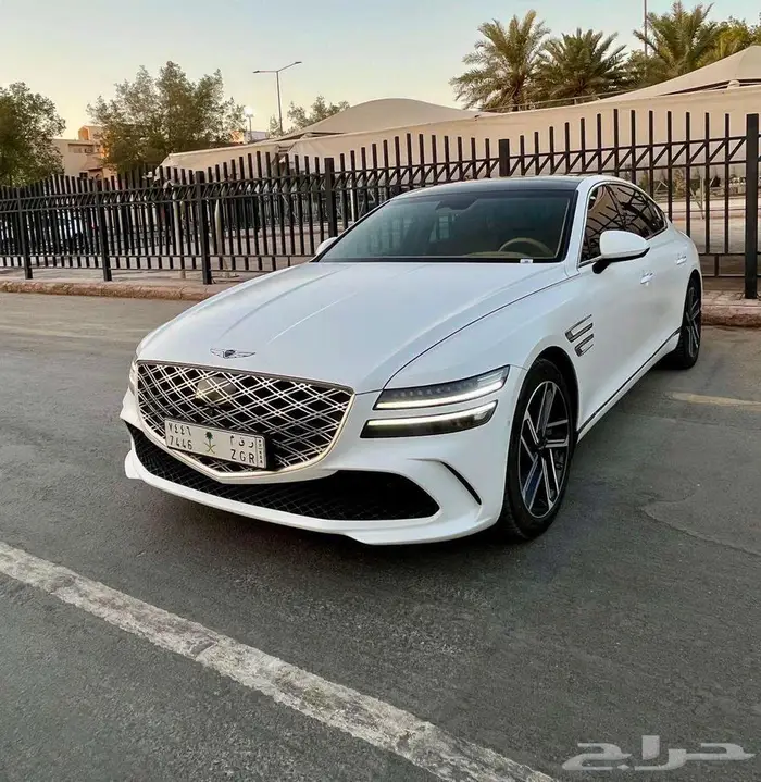 جنسس رويال 2025 G80 ( بحالة الوكالة ) 0