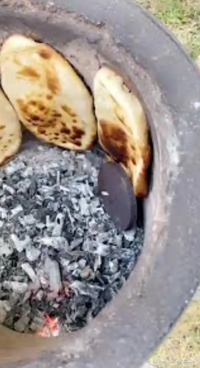 متوفر اليوم خبز تنور حطب 0