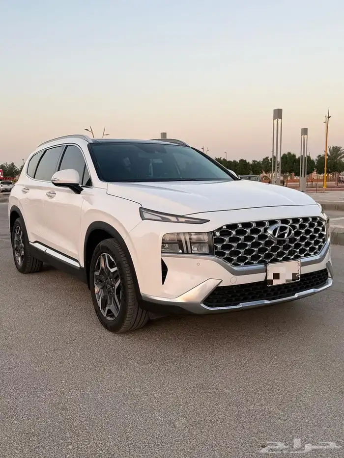 حراج السيارات   هيوانداي سنتافي 2023 0