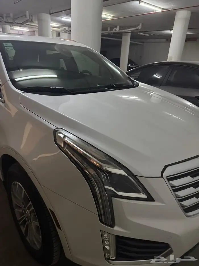 كاديلاك xt5 2017 فل كامل للبيع 0