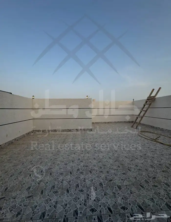 للبيع فيلا دوبلكس دورين وملحق في جنوب مدينة جيزان 10