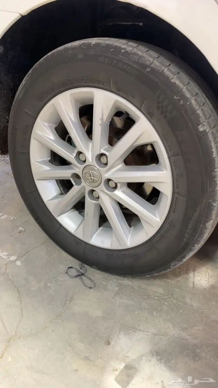 جنوط كامري للبيع 2