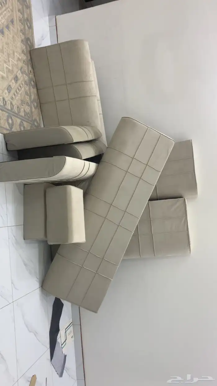 للبيع 5
