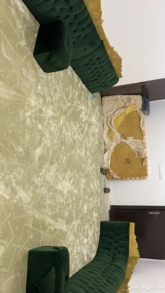 للبيع 10