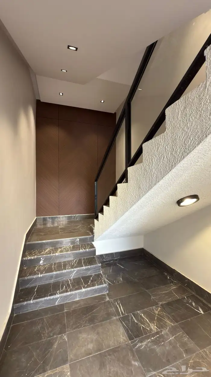 للبيع روف علوي بتصميم حديث بمدينه ابها درة المحاله 2