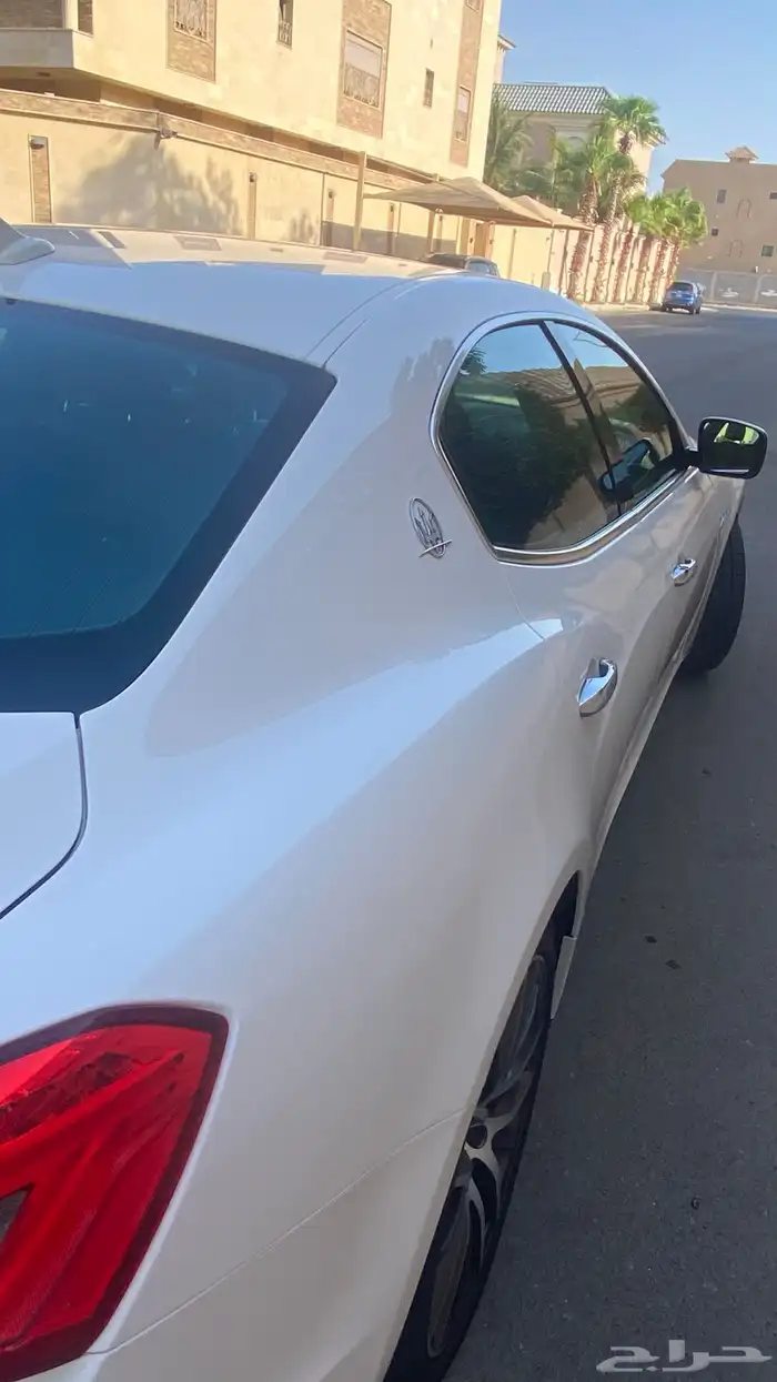 مازيراتي جيبلي 2015 2