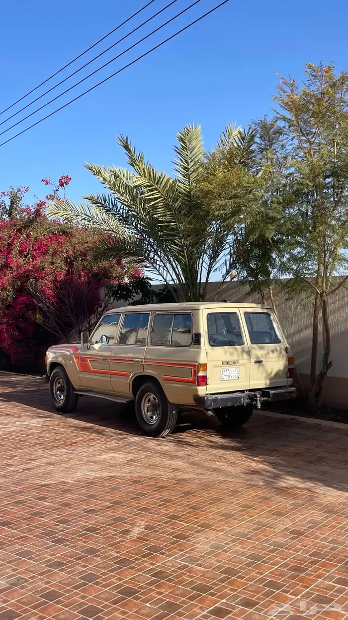 لاند كلوزر 86 مرشوش على نضافه على السوم 14