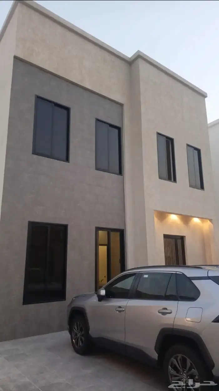 دبلوكس للبيع حي الشاطي الغربي مليونين وميئتين 2