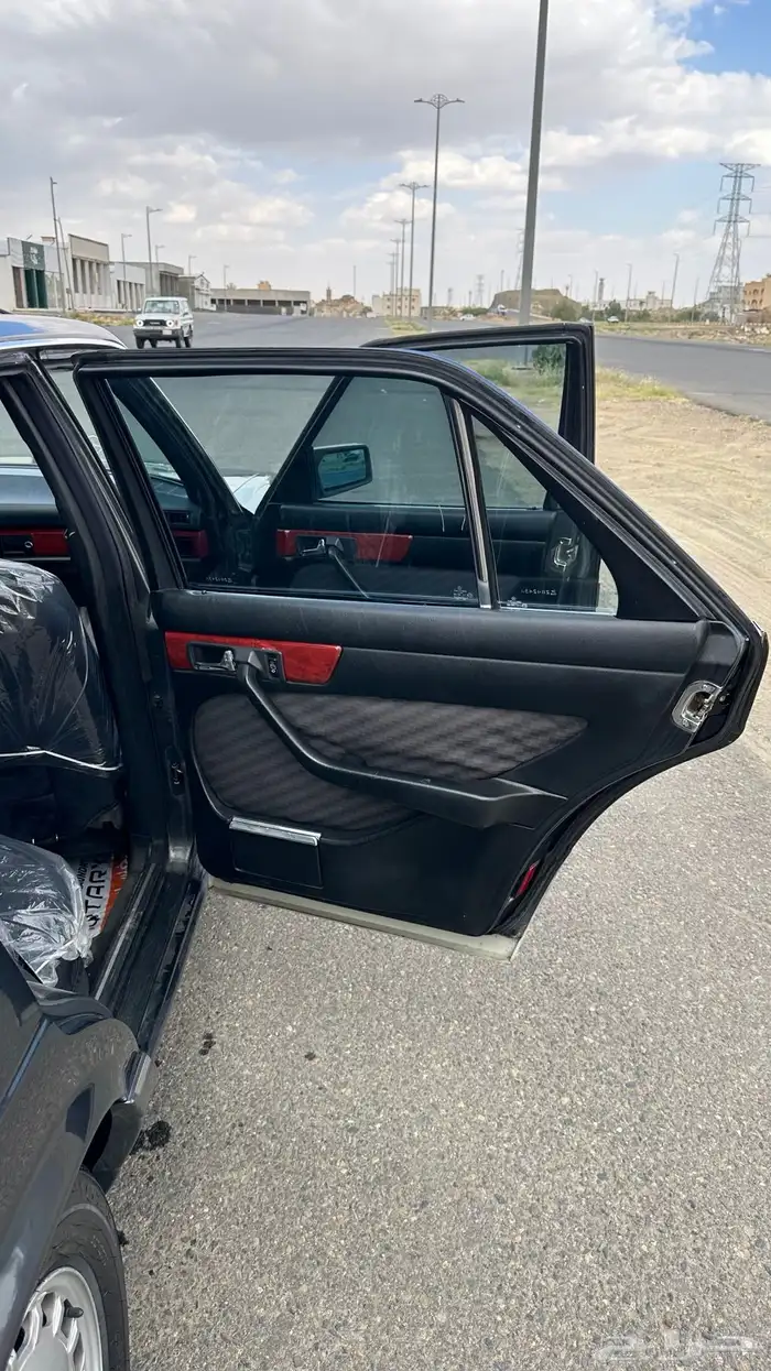 مرسيدس 1990 نظيف S300 12