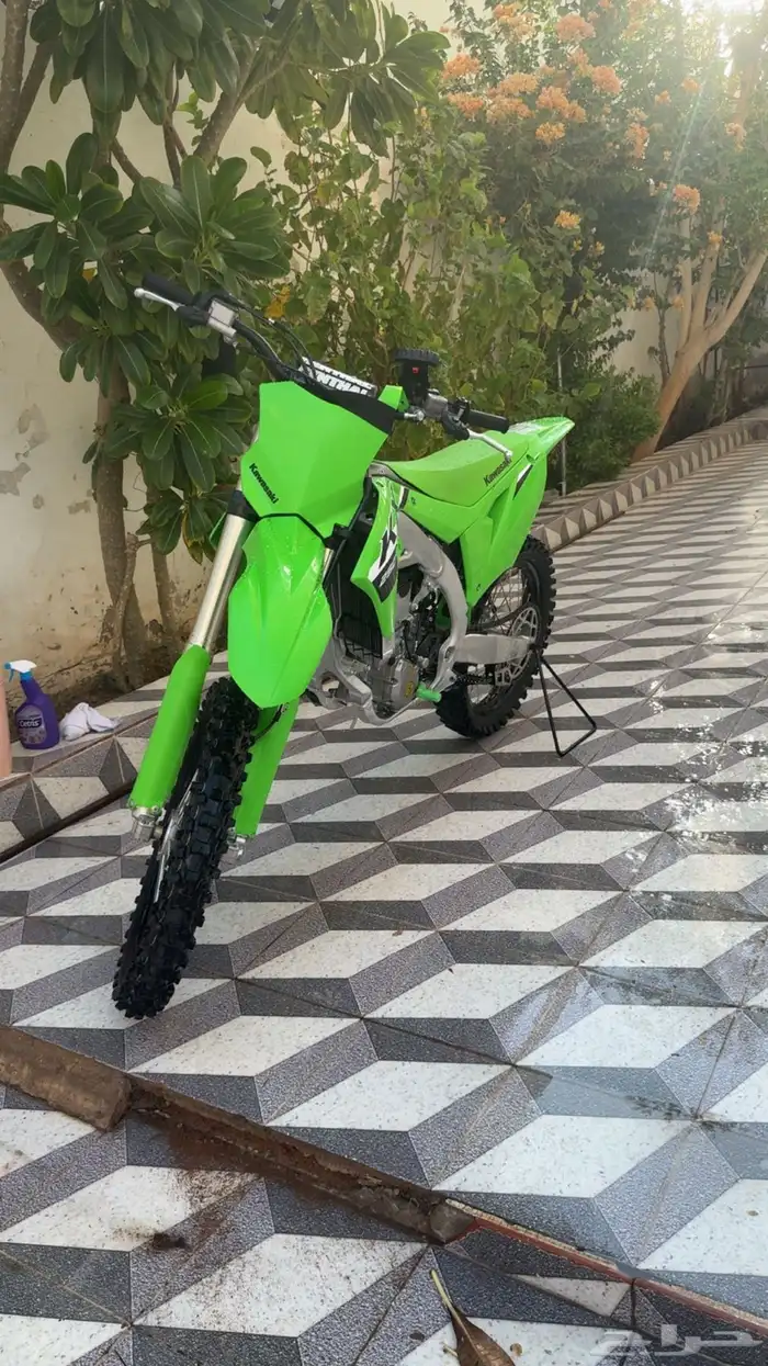 صحراوي كوزاكي 250 موديل 2024 3