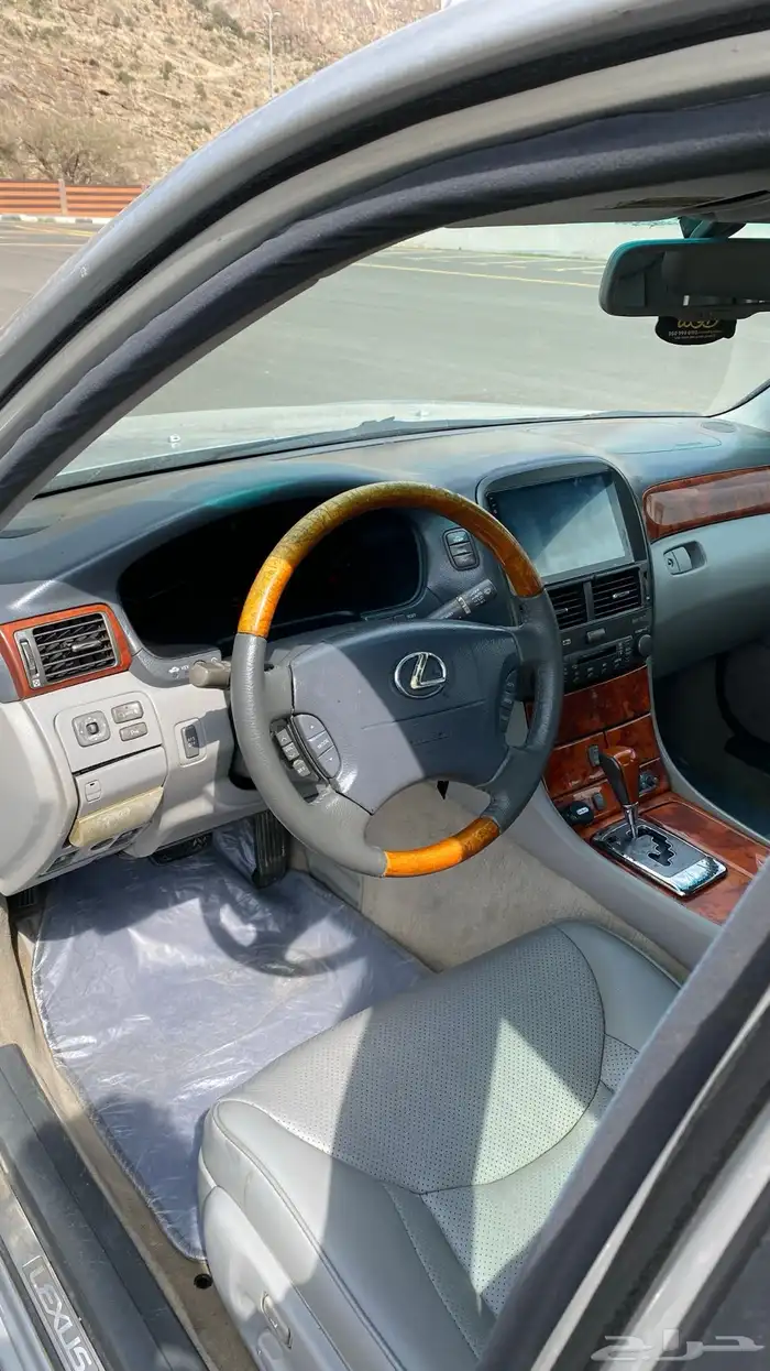 لكزس ls430 2006 28