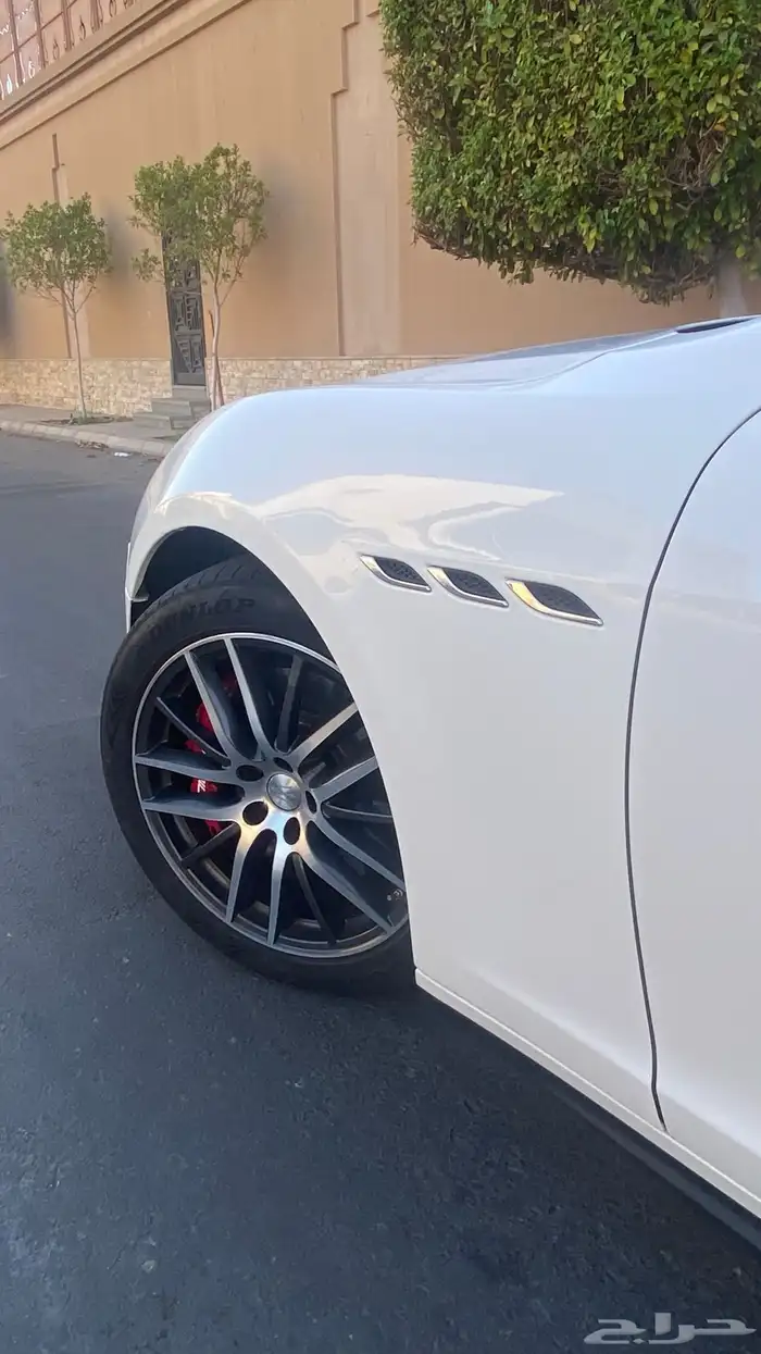 مازيراتي جيبلي 2015 3