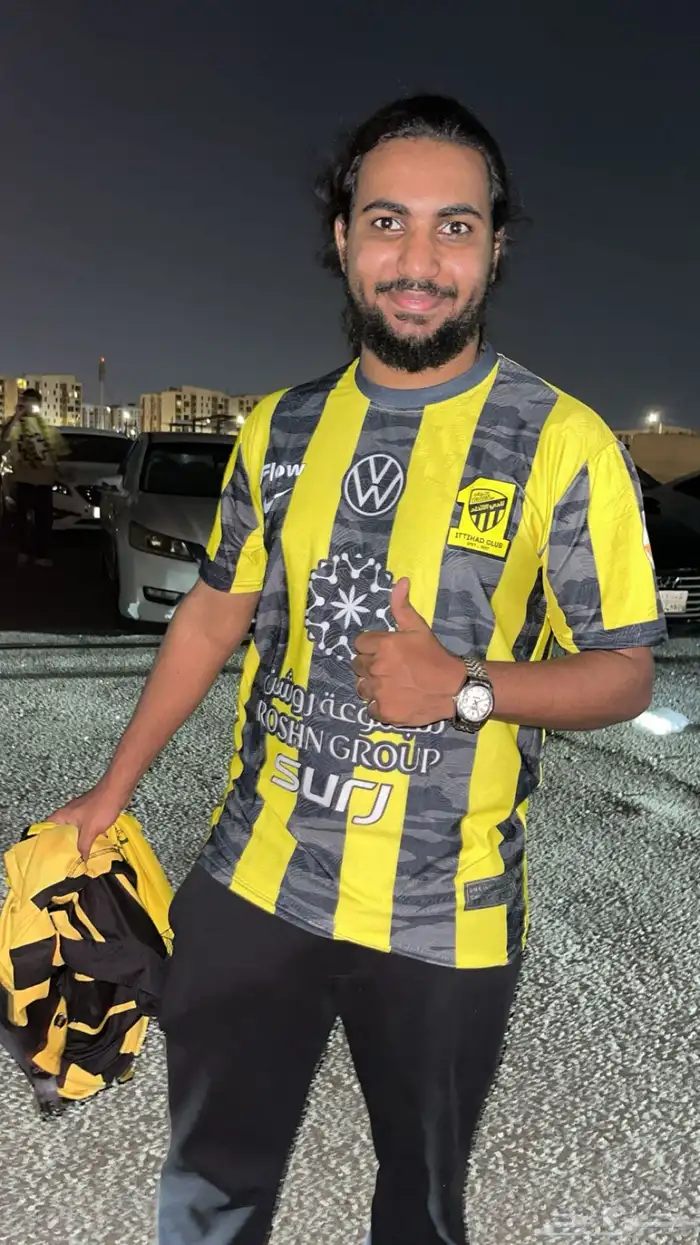 عرض اليوم الوطني لتيشيرتات الاتحاد والاهلي 2026 0