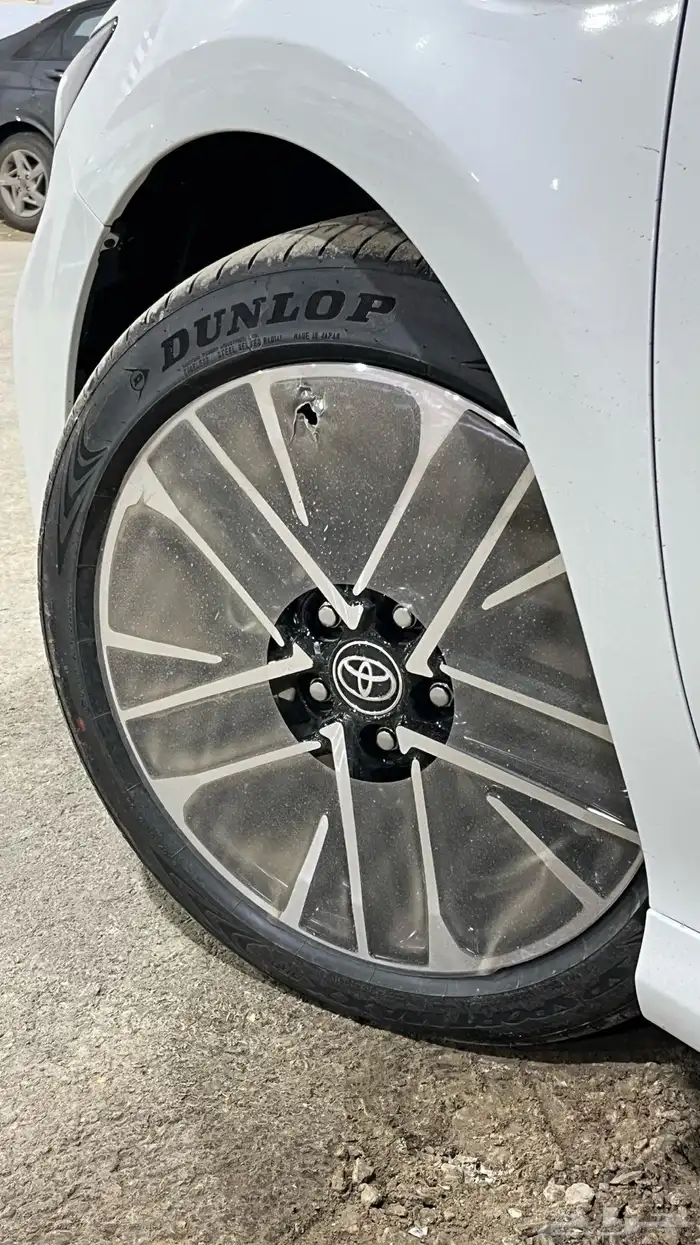 كامري LE هايبرد 2